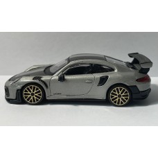 Автомодель Porsche 911 GT2 RS Street Fire срібло Bburago 1:43