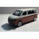 Автомодель VW T6 Multivan 2020 біло-коричневий Bburago 1:43