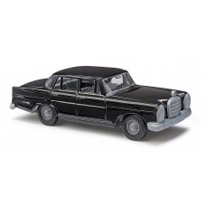 Автомодель Mercedes-Benz 220 чорний 1959 Busch 89100
