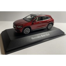 Автомодель Mercedes-Benz GLA (H247) 2020 червоний Spark 1:43